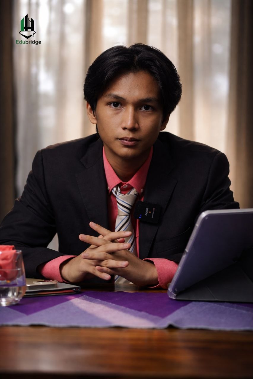 Hein Htet Win